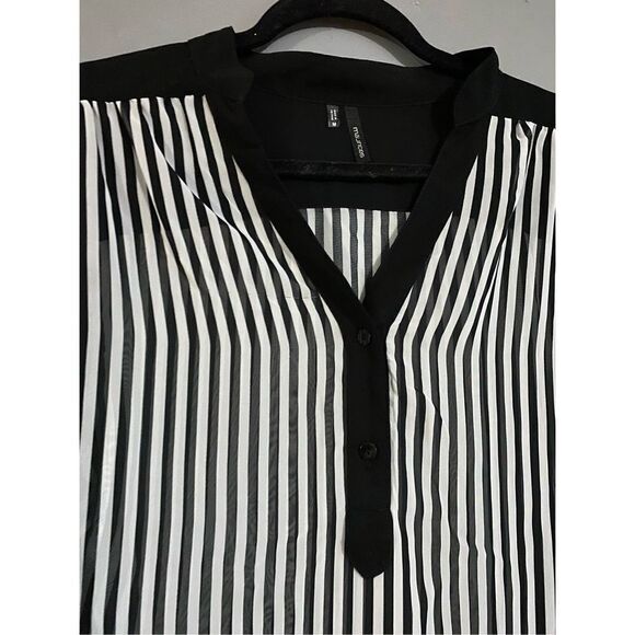 Maurices Black And White Striped Print Toll Tab Sleeve Half Button Shirt M - Picture 4 of 7
